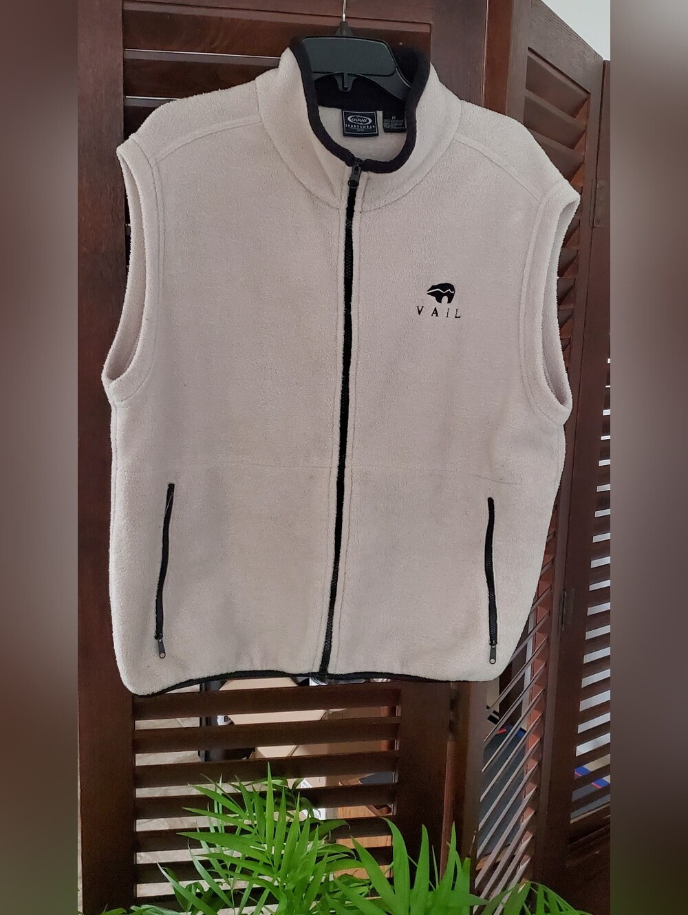 Women's Beige Fleece Vest with Full Zip. Medium.